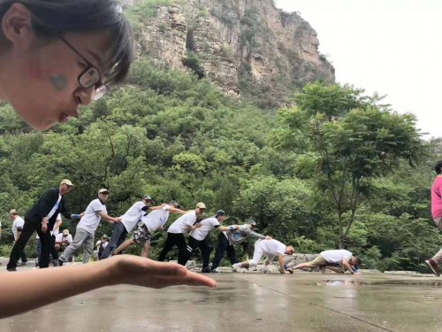 锐驰拓展见证，帕尔普无论风雨永不言弃(图2)