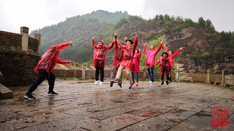 迪信通古北水镇旅行式团建